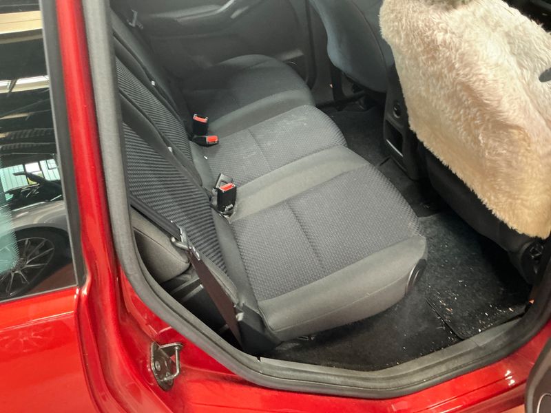 Ford C-Max 2.0 TDCi Titanium 2009 – снимка 28