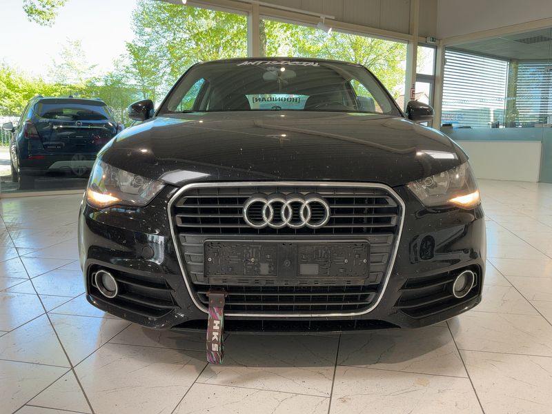 Audi A1 1.2 TFSI Ambition 2011 – снимка 14