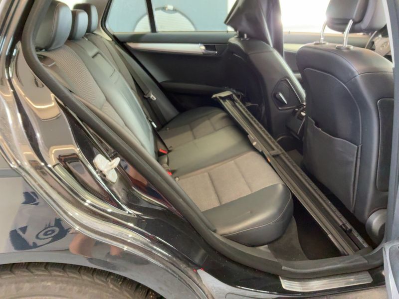 Mercedes-Benz C-Klasse C 220 CDI T BlueEfficiency Avantgarde 2009 – снимка 20