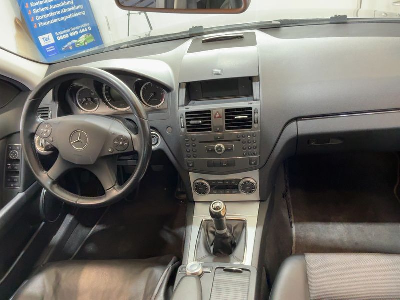 Mercedes-Benz C-Klasse C 220 CDI T BlueEfficiency Avantgarde 2009 – снимка 18
