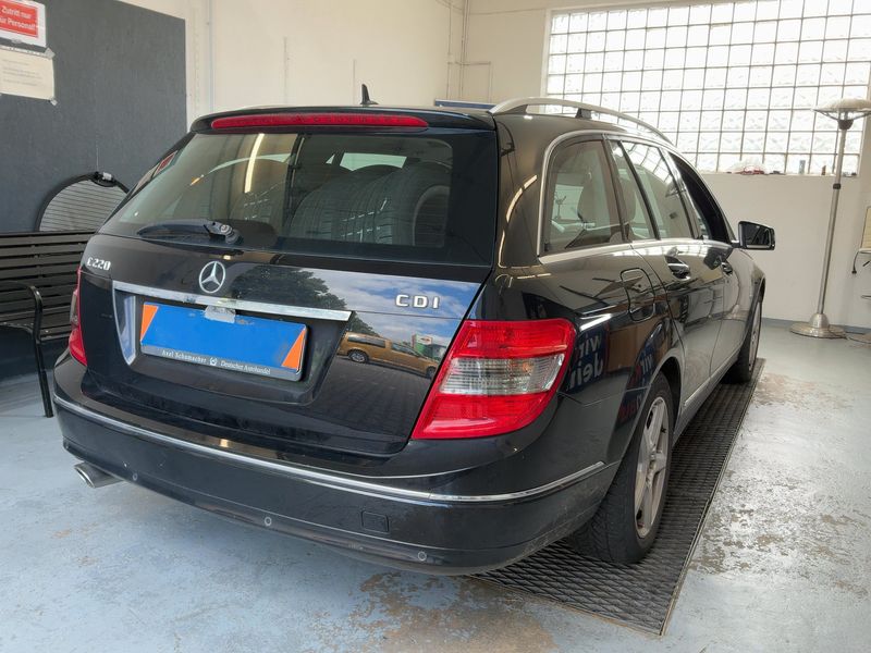 Mercedes-Benz C-Klasse C 220 CDI T BlueEfficiency Avantgarde 2009 – снимка 8