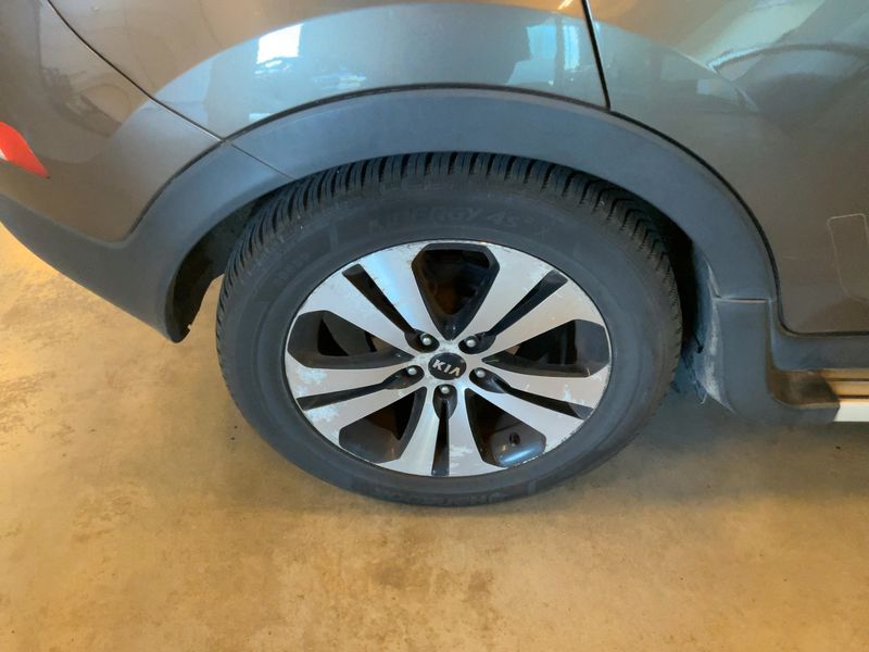 Kia Sportage 2.0 Attract 2WD 2011 – снимка 9