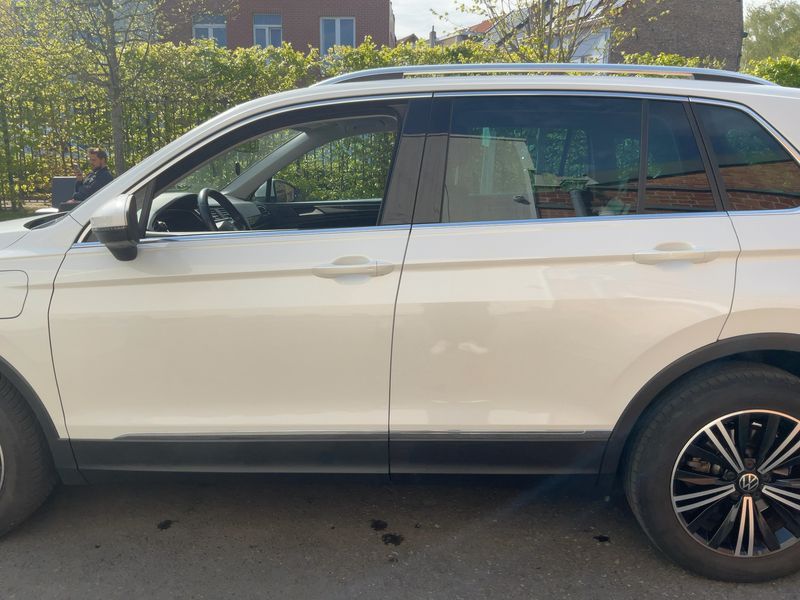 Volkswagen Tiguan 1.4 eHybrid Elegance 2022 – снимка 4