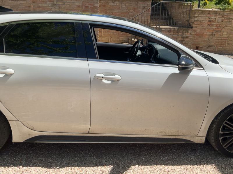 Kia pro_cee'd 1.6 CRDi GT Line 2019 – снимка 10