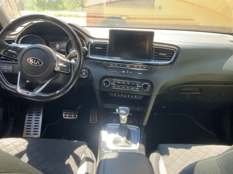 Kia pro_cee'd 1.6 CRDi GT Line 2019 – снимка 17