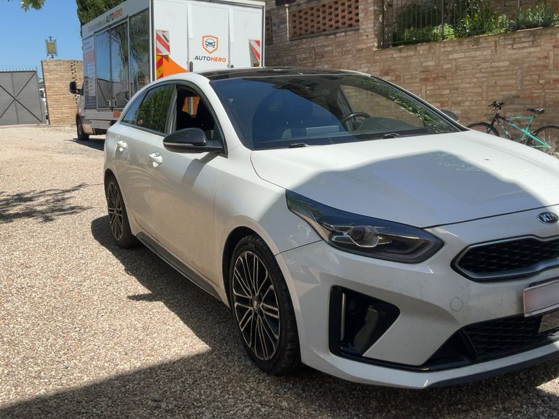 Kia pro_cee'd 1.6 CRDi GT Line 2019 – снимка 12
