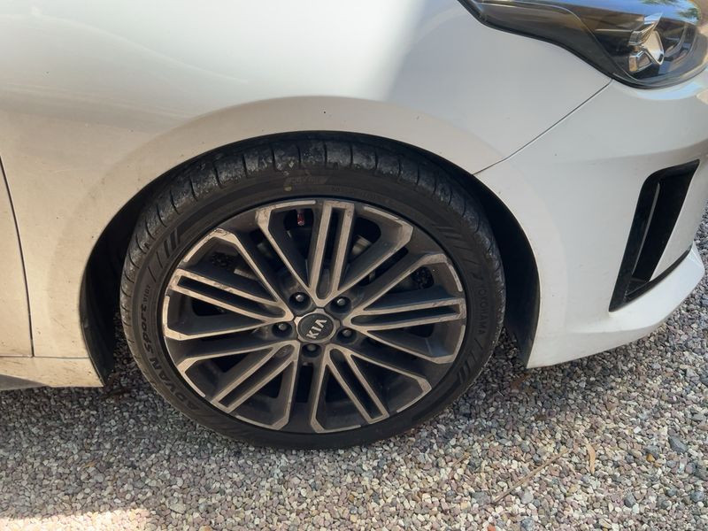 Kia pro_cee'd 1.6 CRDi GT Line 2019 – снимка 11
