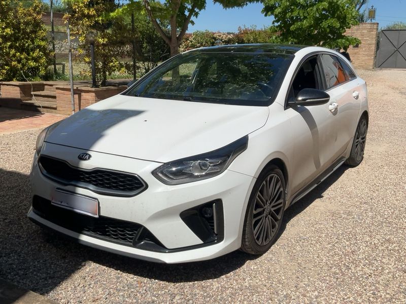 Kia pro_cee'd 1.6 CRDi GT Line 2019 – снимка 1