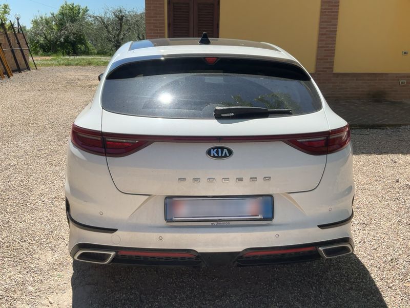 Kia pro_cee'd 1.6 CRDi GT Line 2019 – снимка 7