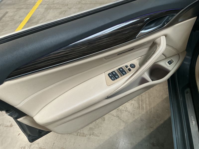 BMW 5er 530i 2018 – снимка 24