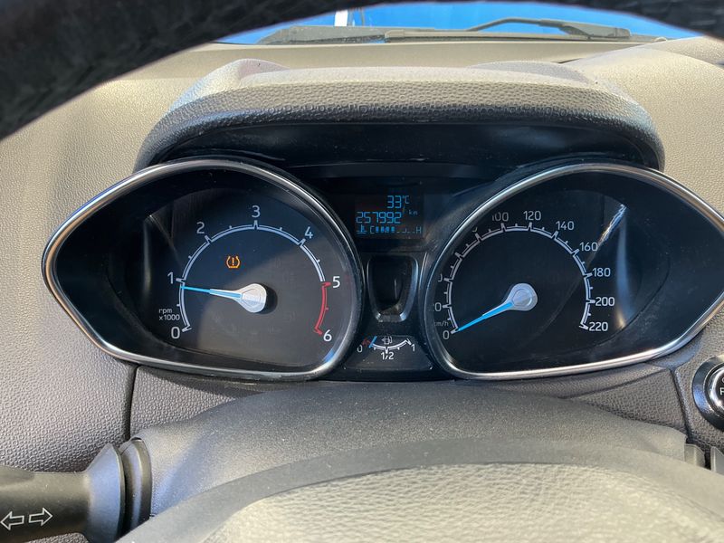 Ford EcoSport 1.5 TDCi Titanium 2016 – снимка 4