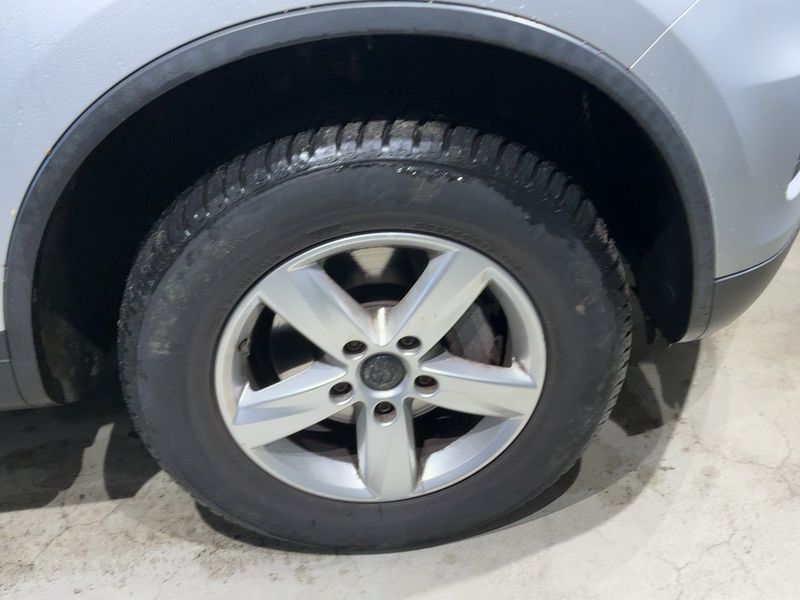 Volkswagen Touareg 3.0 V6 TDI BlueMotion Tech 2011 – снимка 11
