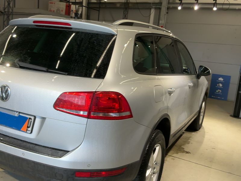 Volkswagen Touareg 3.0 V6 TDI BlueMotion Tech 2011 – снимка 8