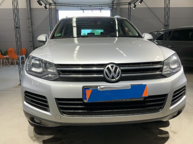 Volkswagen Touareg 3.0 V6 TDI BlueMotion Tech 2011 – снимка 14