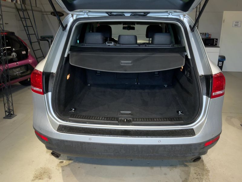 Volkswagen Touareg 3.0 V6 TDI BlueMotion Tech 2011 – снимка 15