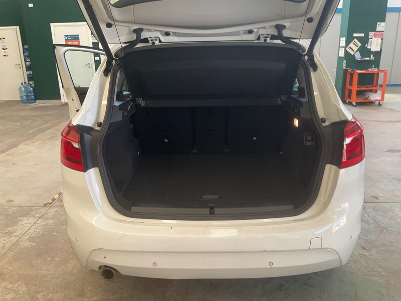 BMW 2er 216d Active Tourer Advantage 2018 – снимка 16