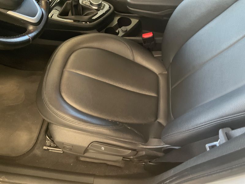 BMW 2er 216d Active Tourer Advantage 2018 – снимка 26