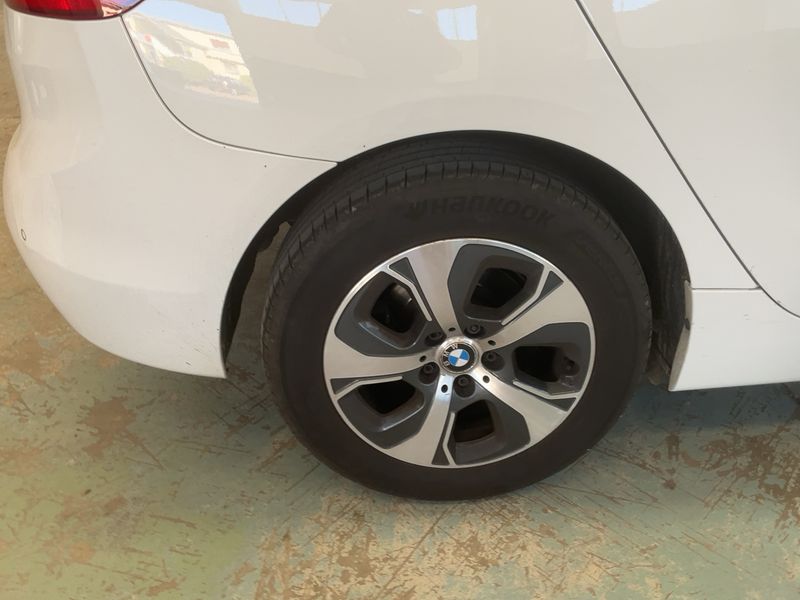 BMW 2er 216d Active Tourer Advantage 2018 – снимка 9