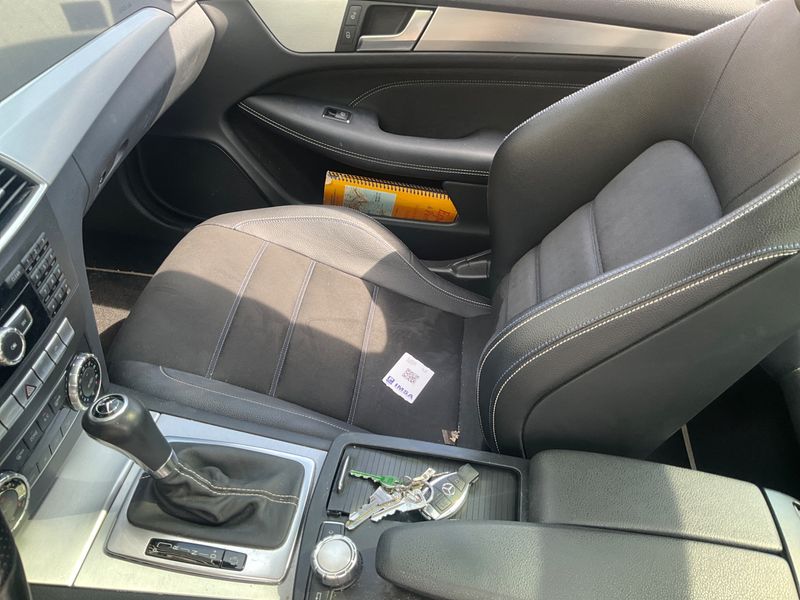 Mercedes-Benz C-Klasse C 250 CGI BlueEfficiency 2013 – снимка 23