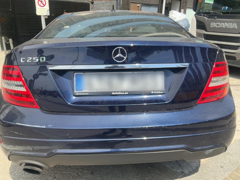 Mercedes-Benz C-Klasse C 250 CGI BlueEfficiency 2013 – снимка 7