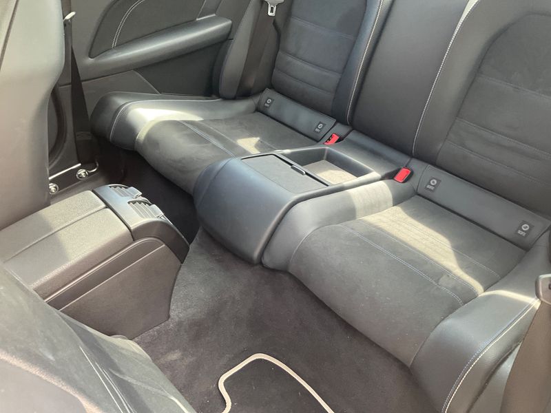 Mercedes-Benz C-Klasse C 250 CGI BlueEfficiency 2013 – снимка 24