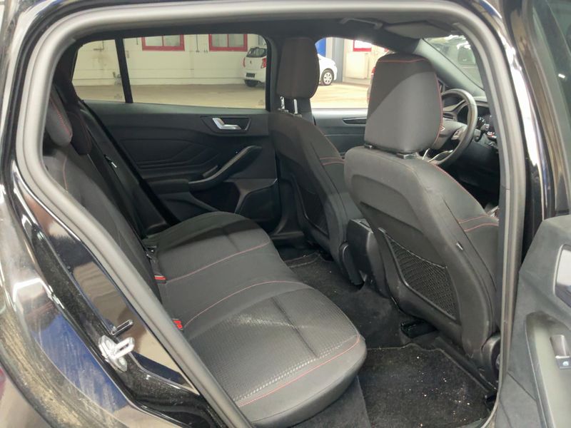 Ford Focus 1.0 EcoBoost Mild-Hybrid ST-Line 2024 – снимка 19