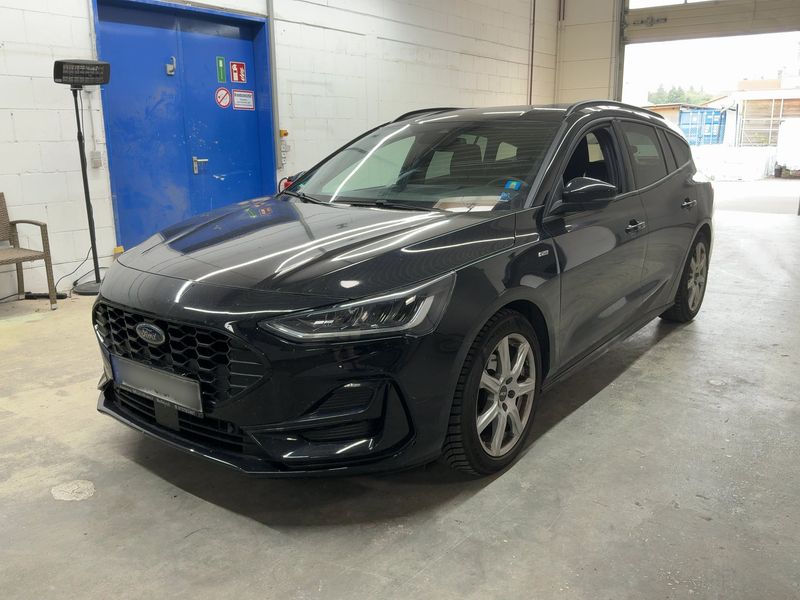 Ford Focus 1.0 EcoBoost Mild-Hybrid ST-Line 2024 – снимка 1