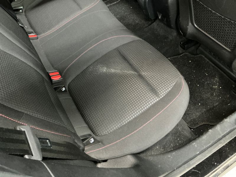 Ford Focus 1.0 EcoBoost Mild-Hybrid ST-Line 2024 – снимка 22