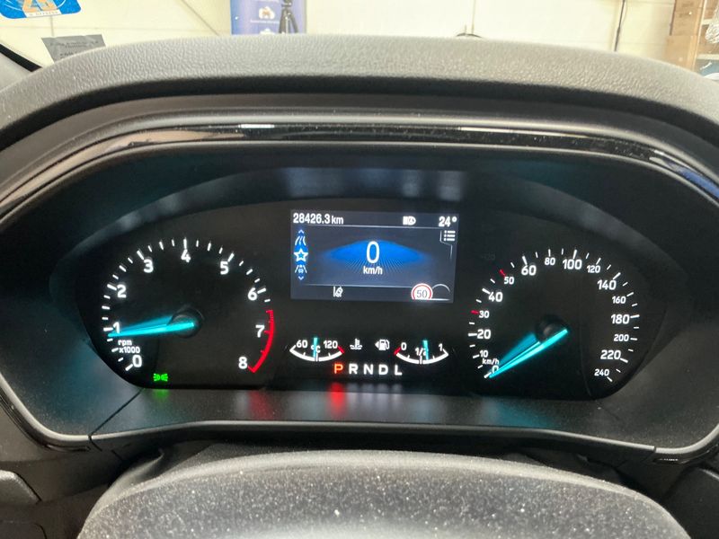 Ford Focus 1.0 EcoBoost Mild-Hybrid ST-Line 2024 – снимка 18