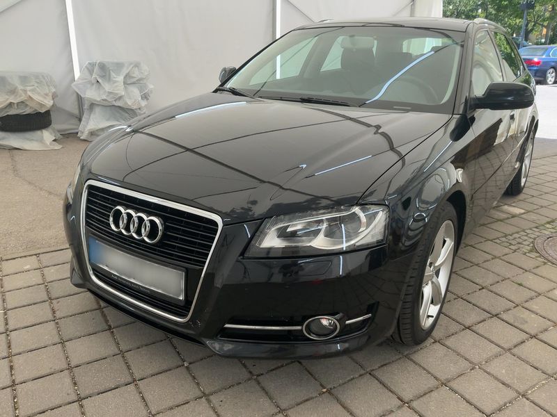 Audi A3 Sportback 2.0 TDI Ambition 2012 – снимка 2