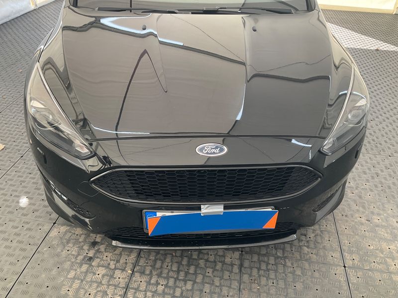 Ford Focus 2.0 TDCi ST-Line 2018 – снимка 29