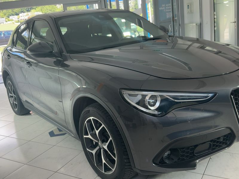 Alfa Romeo Stelvio 2.2 JTDM Super Q4 2018 – снимка 12