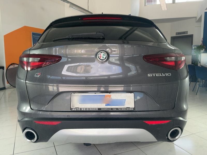 Alfa Romeo Stelvio 2.2 JTDM Super Q4 2018 – снимка 7