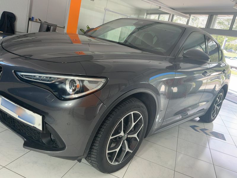 Alfa Romeo Stelvio 2.2 JTDM Super Q4 2018 – снимка 2