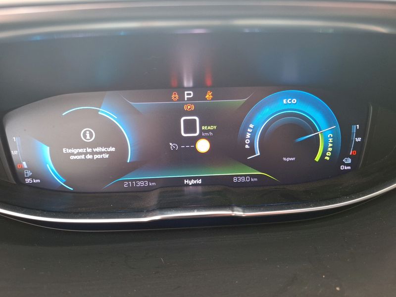 Peugeot 3008 1.6 Hybrid Allure Pack 2021 – снимка 11