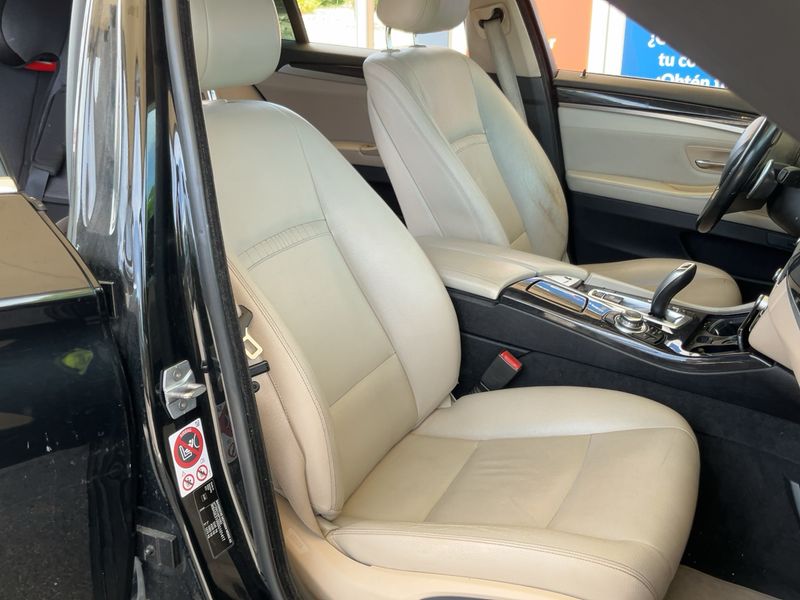 BMW 5er 520d 2015 – снимка 16