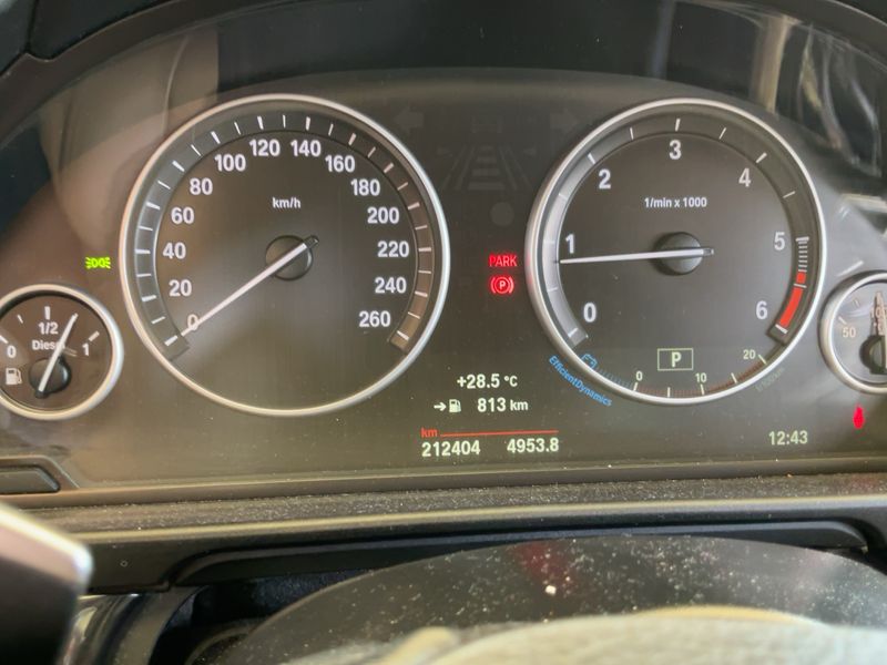 BMW 5er 520d 2015 – снимка 18