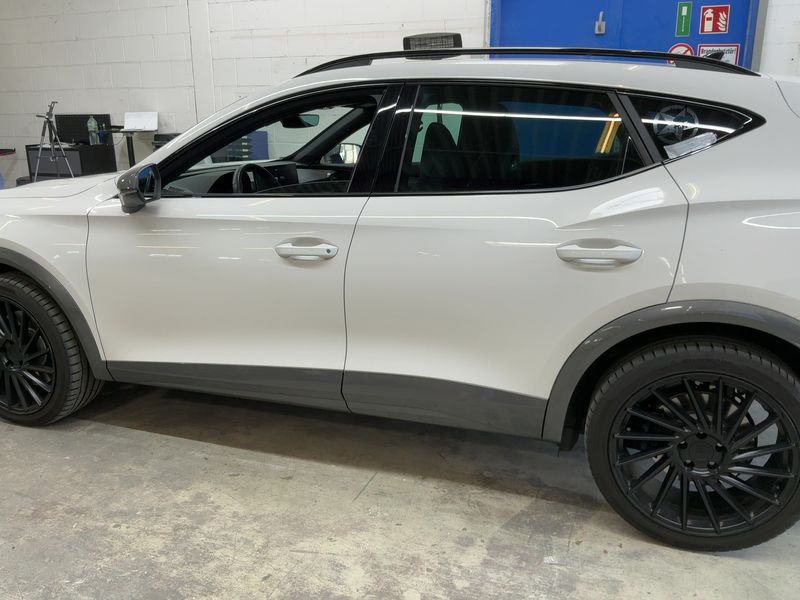 Cupra Formentor 2.0 TSI VZ 4Drive 2021 – снимка 4
