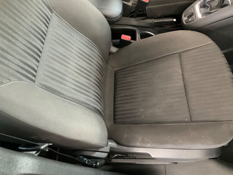 Opel Zafira Tourer 1.4 Turbo Edition 2014 – снимка 33
