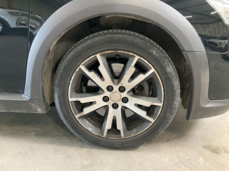 Peugeot 508 2.0 HDi Hybrid4 RXH 2013 – снимка 11