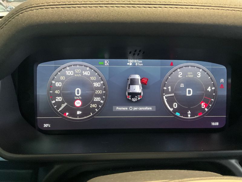 Land Rover Defender D250 Mild-Hybrid 110 S X-Dynamic 2021 – снимка 18