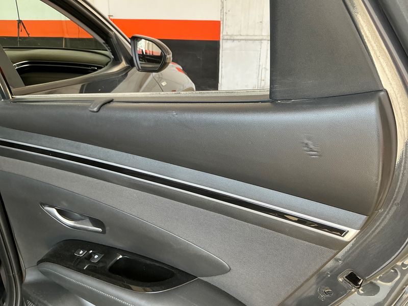 Hyundai Tucson 1.6 CRDi Mild-Hybrid Tecno 2WD 2021 – снимка 33