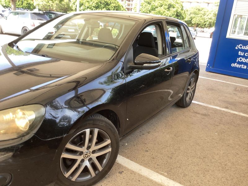 Volkswagen Golf VI 2.0 TDI Advance 2008 – снимка 2