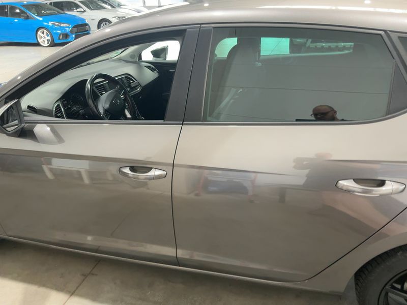 Seat Leon 2.0 TDI FR 2016 – снимка 4