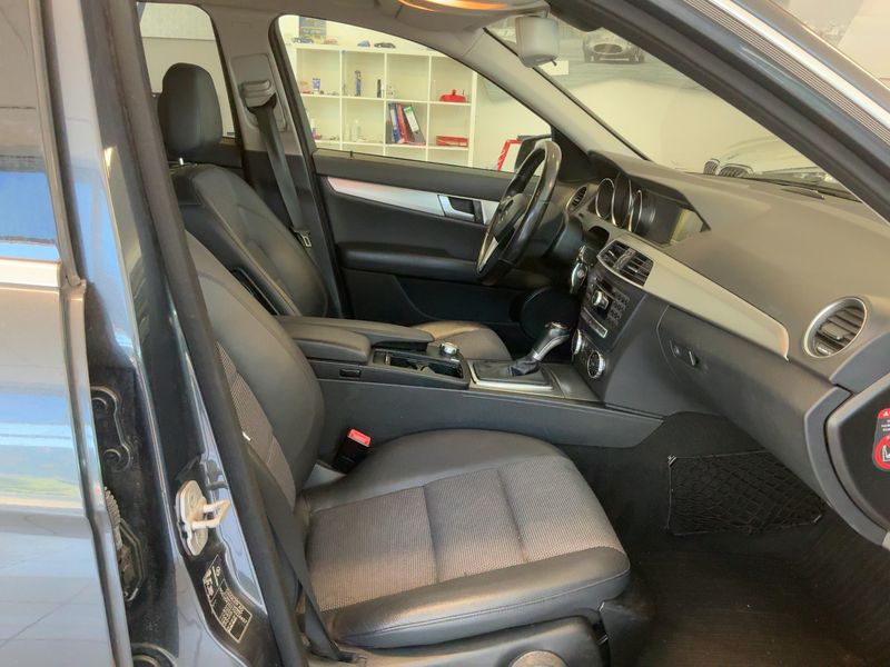 Mercedes-Benz C-Klasse C 220 CDI T BlueEfficiency Avantgarde 2013 – снимка 16