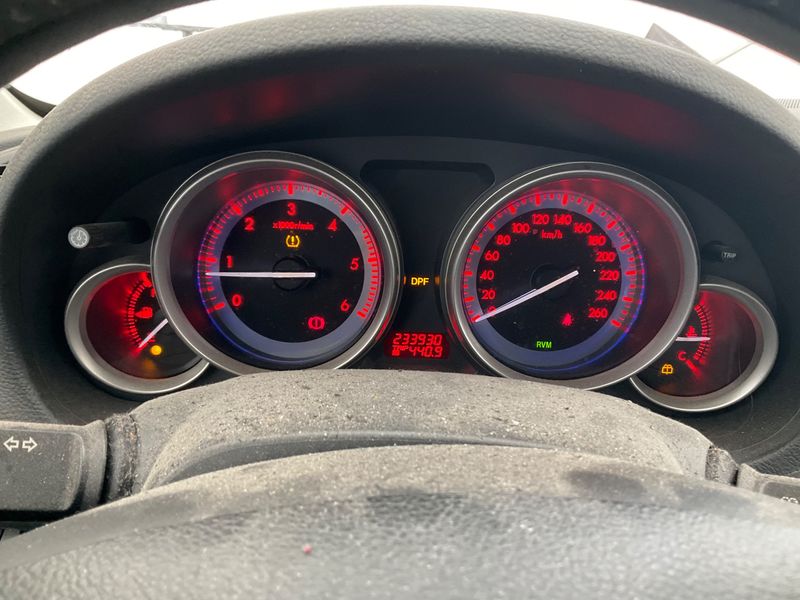 Mazda 6 2.2 Turbodiesel CRDT Sports-Line 2011 – снимка 4