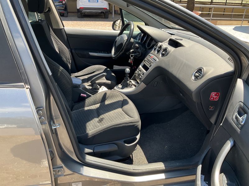 Peugeot 308 1.6 HDi Sport 2009 – снимка 3