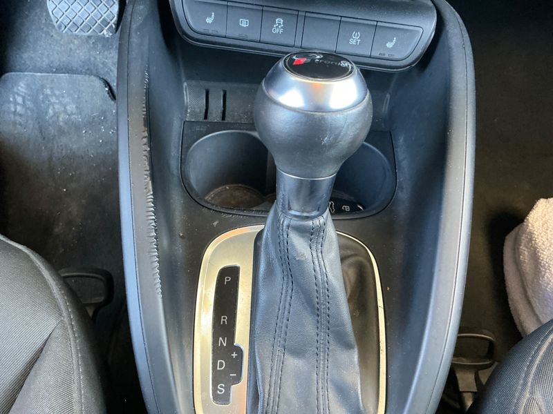 Audi A1 Sportback 1.6 TDI Attraction 2013 – снимка 27