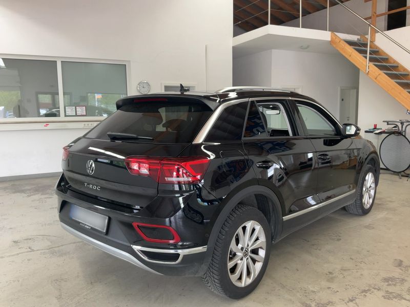 Volkswagen T-Roc 1.5 TSI ACT Style 2023 – снимка 8