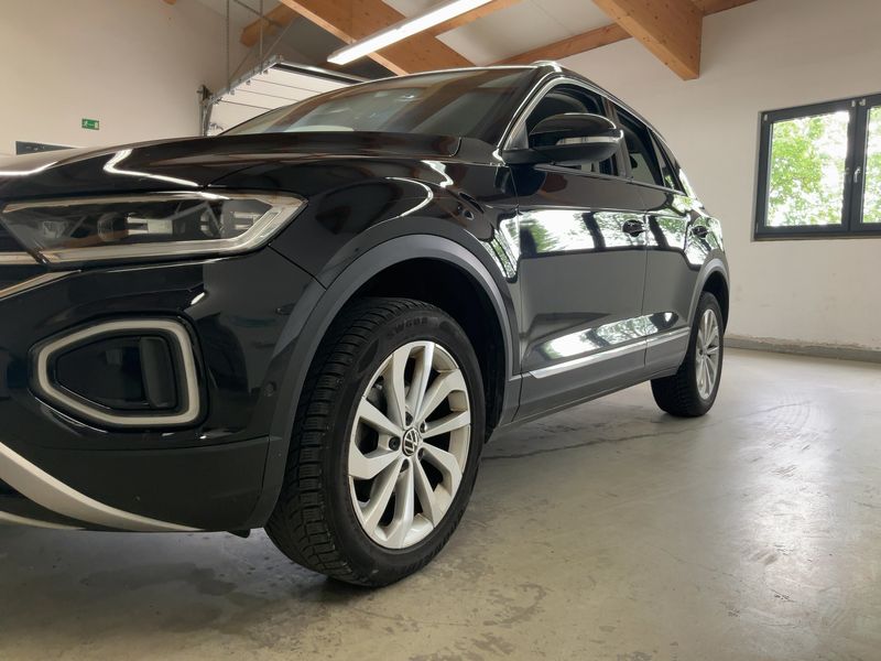 Volkswagen T-Roc 1.5 TSI ACT Style 2023 – снимка 2